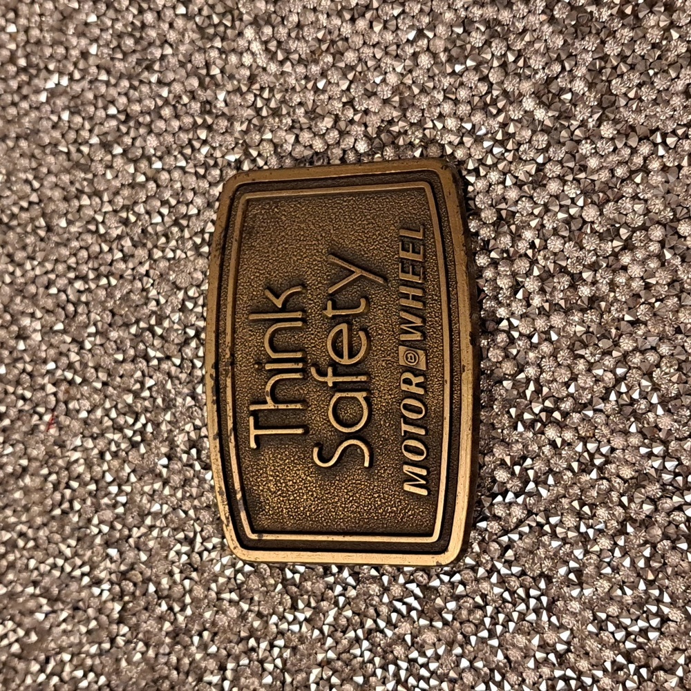 VTG Motor Wheel belt buckle